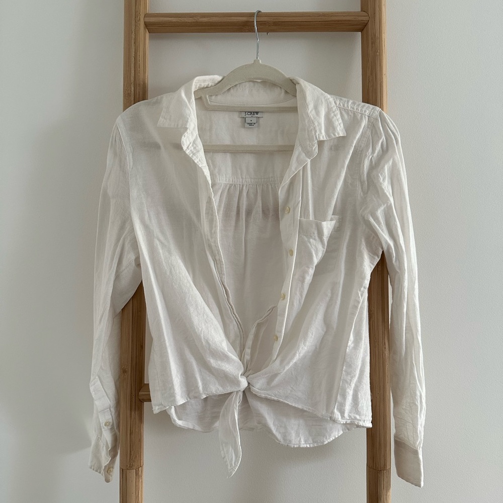 J.Crew Linen Cropped Button Up in White size Small